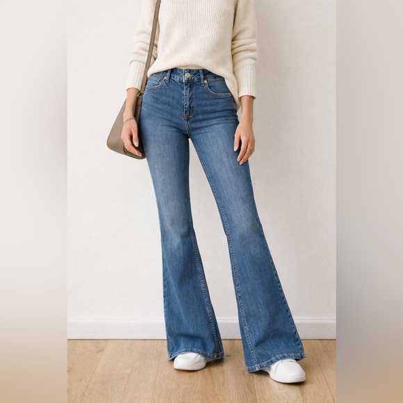 BDG Denim - BDG Urban Outfitters Women’s Flare Jeans W28 L32